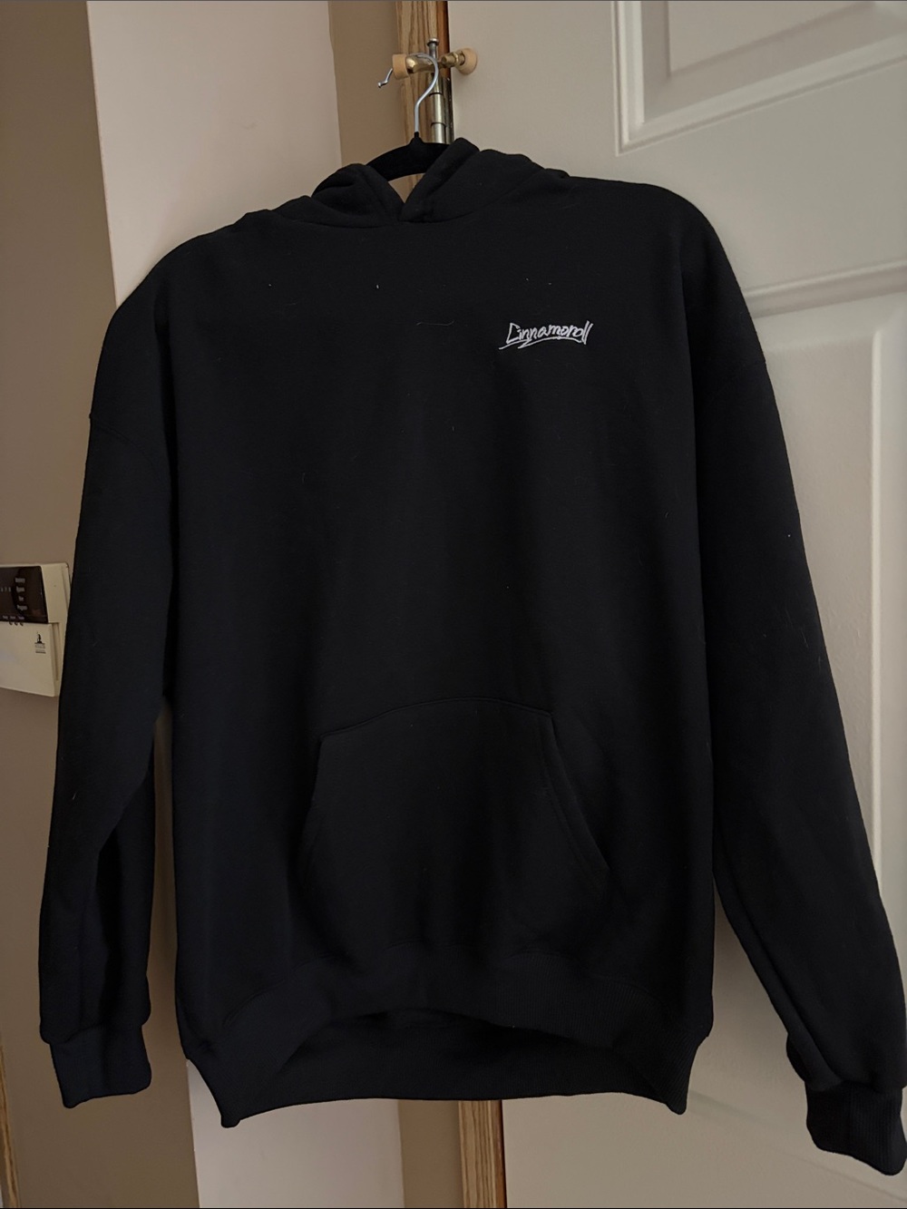 Cinnamaroll Authentic Sanrio Black Unisex  Hoodie Sweatshirt BNWT from Japan
